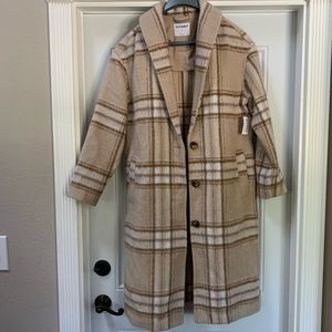 NWT Old Navy Women’s Plaid Coat Medium